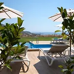 Alkyoni Villa *