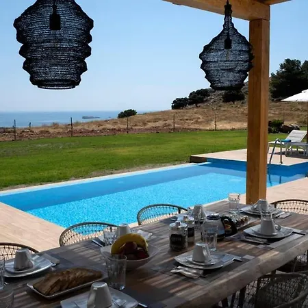 Alkyoni Villa *